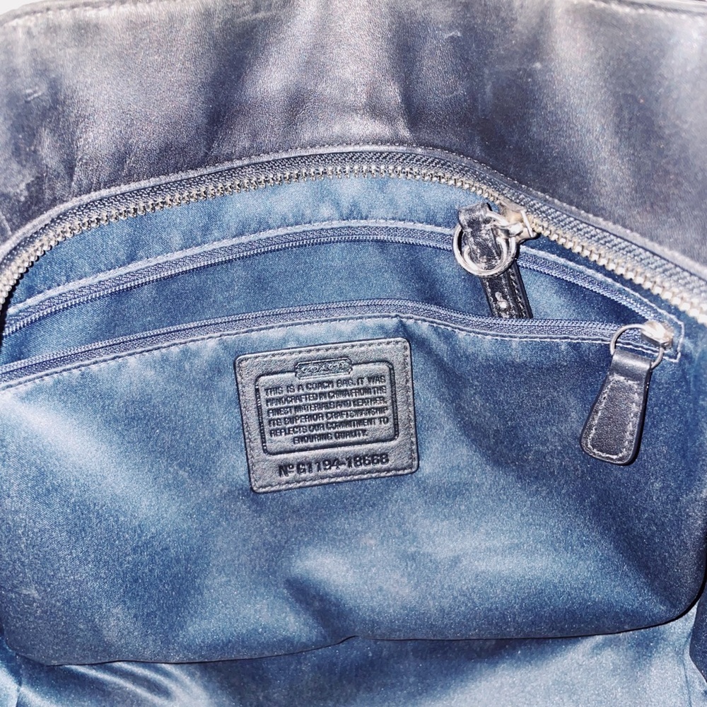 Coach Tote Bag - Picture 5 of 7